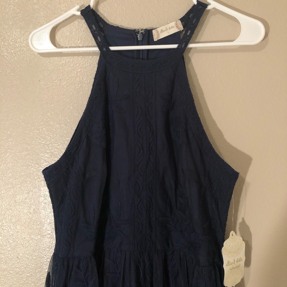 NWOT Navy Altar’d State Haltered Lace Maxi Dress - Picture 4 of 11